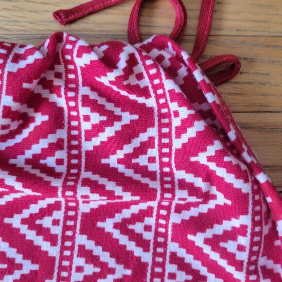 Thomas & Olivia Red & White Llama Christmas Sweater Festive Sequin Scarf Design - Picture 6 of 7